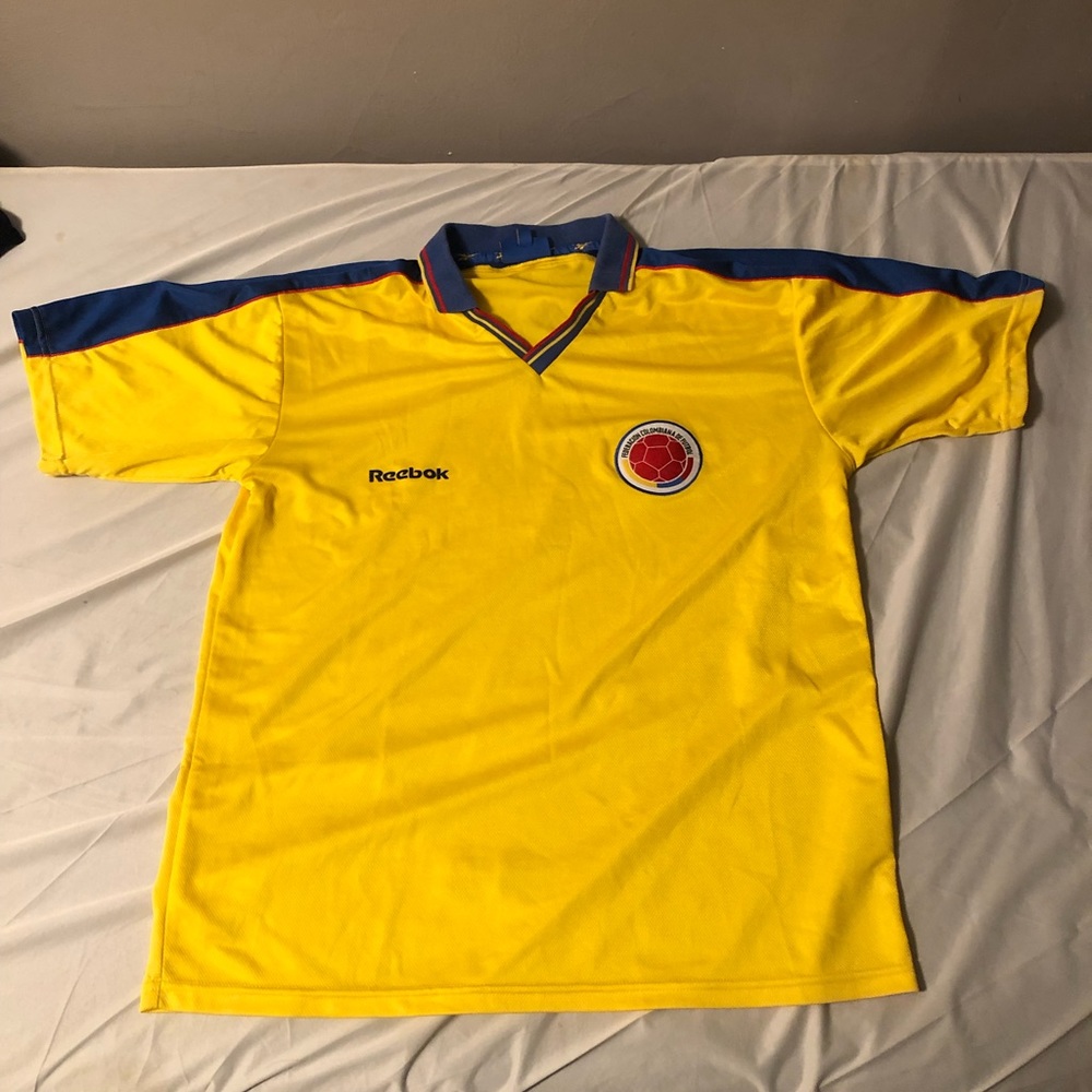 Vintage Yellow Reebok COLOMBIA SOCCER JERSEY